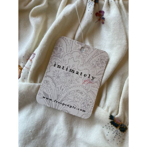 Free People Intimately Floral Puff Sleeve Bodysuit NWT Cottagecore Boho Dainty - Picture 13 of 13